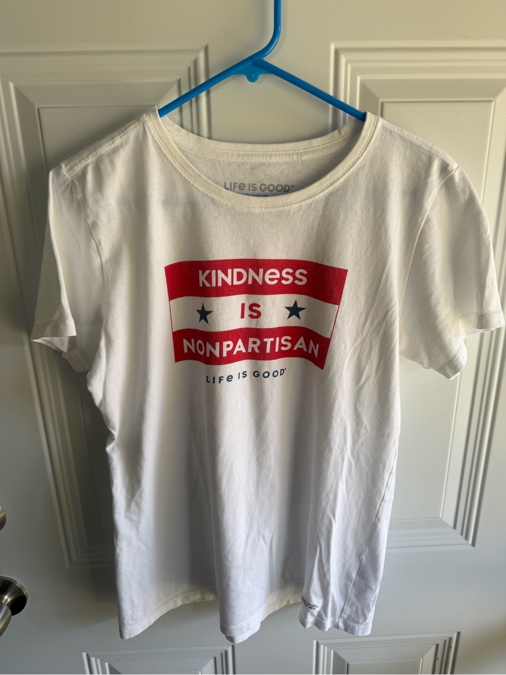 Life Is Good White Short-Sleeve 'Kindness Is Nonpartisan' Graphic Tee